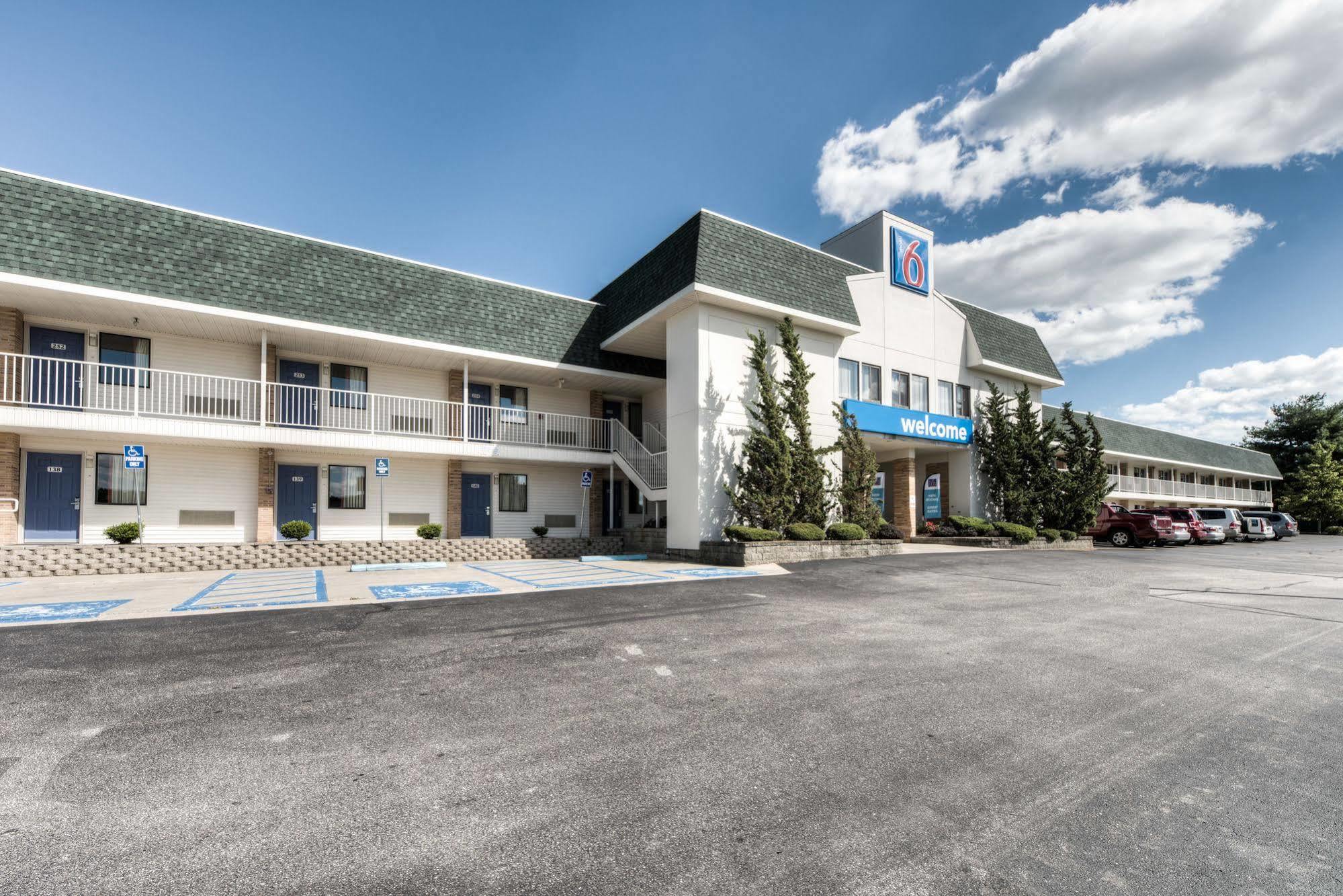 Motel 6-Niantic, Ct - New London Eksteriør bilde