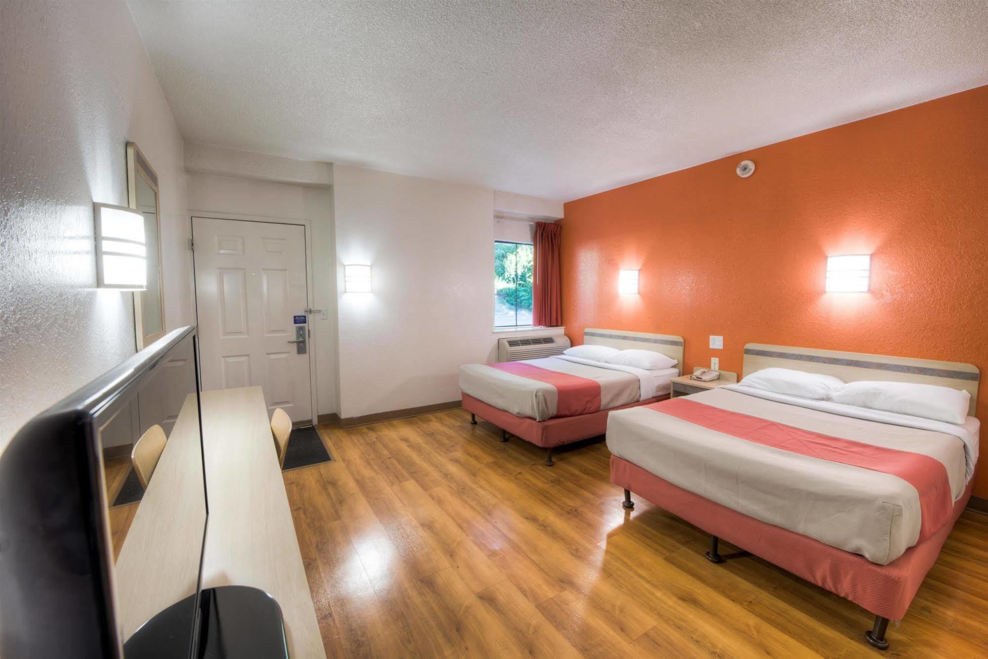 Motel 6-Niantic, Ct - New London Eksteriør bilde