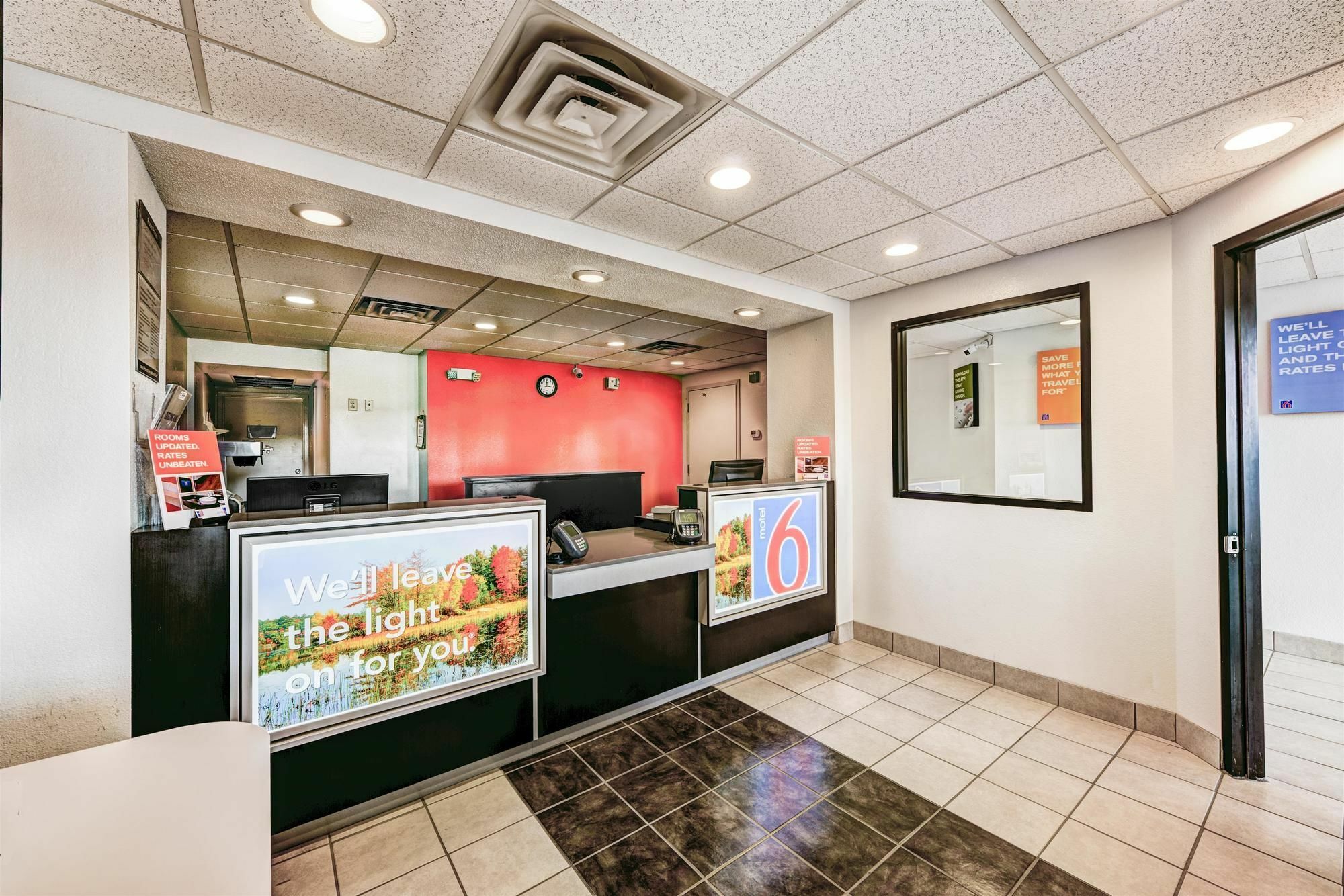 Motel 6-Niantic, Ct - New London Eksteriør bilde